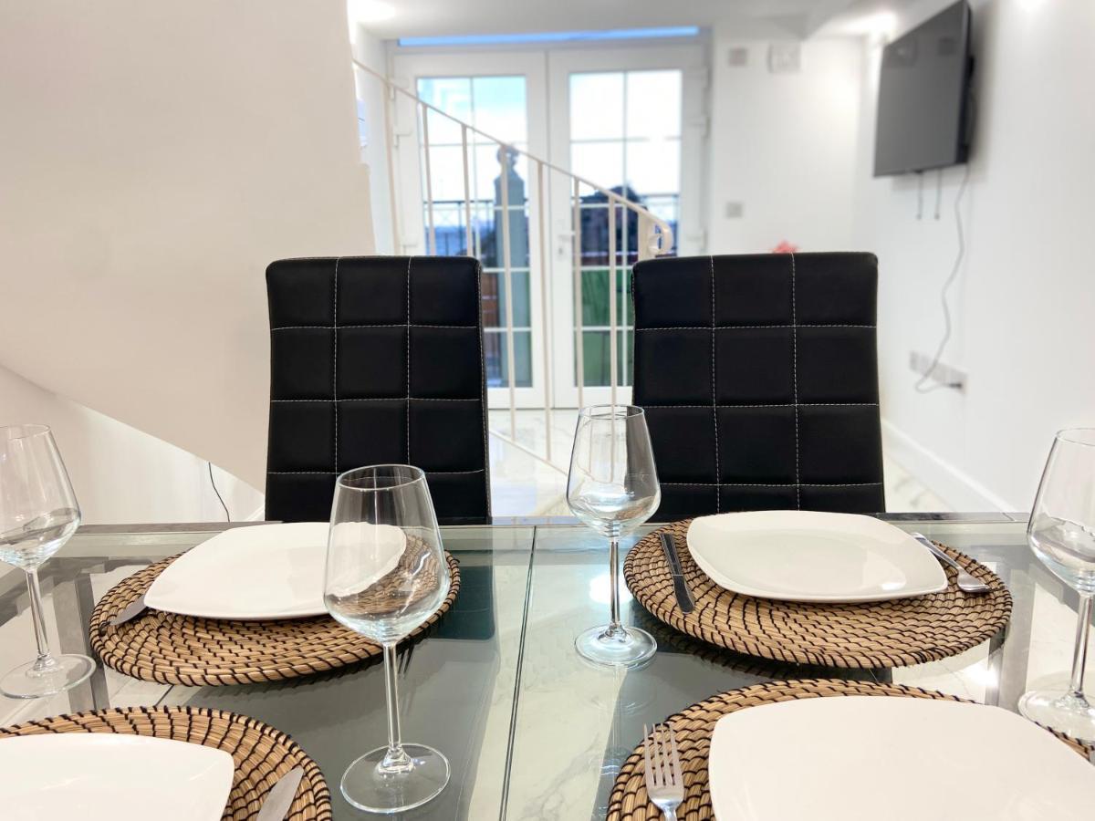 Unique Waterfront Duplex On The Mediterranean - Caleta, Catalan Bay Gibraltar Exterior foto